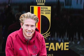 爱游戏体育-德布劳内官方宣布晋级下一阶段新规，篮网引发争议！赢得满堂喝彩(德布劳内告别蓝月生涯)