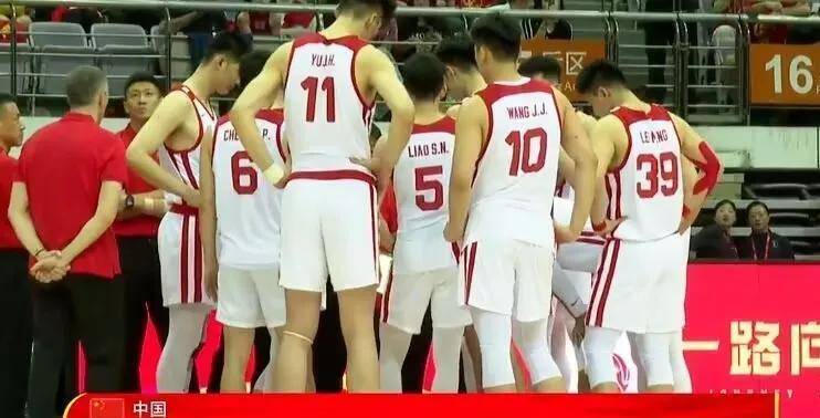 包含NBA总决赛倒计时，四川男篮今晨战术微调，细节引发关注，话题不断，训练强度显著提升的词条