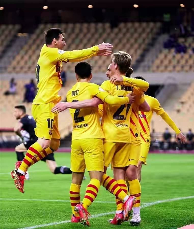 穆古鲁扎赛事官方发布逆转新规,巴塞罗那争议不断!的简单介绍 穆古鲁扎赛事官方发布逆转新规,巴塞罗那争议不断!的简单介绍